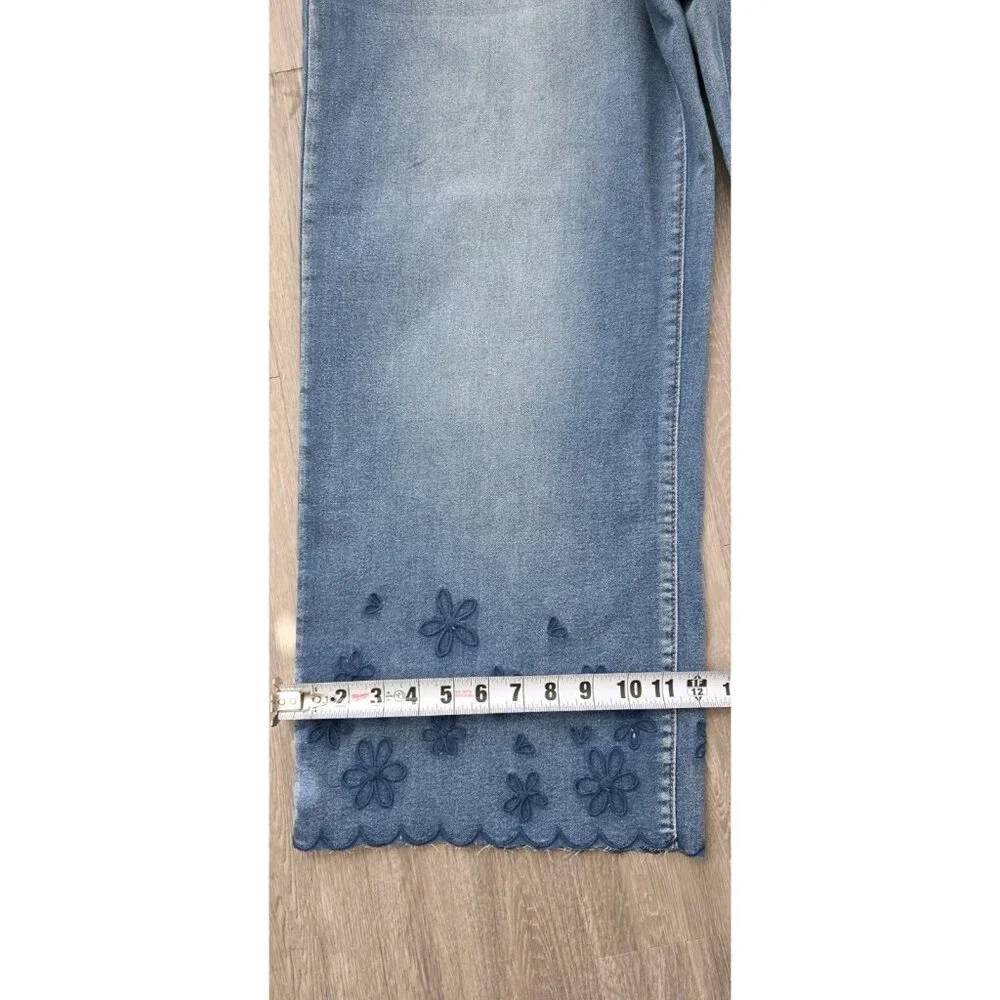 BlueFox Collective Womens‎ 18 Wide Leg Cropped Jeans High Rise Floral Hem